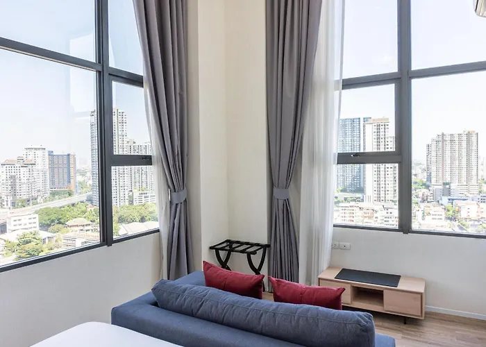 Ramada Plaza By Wyndham Sukhumvit 48 4*