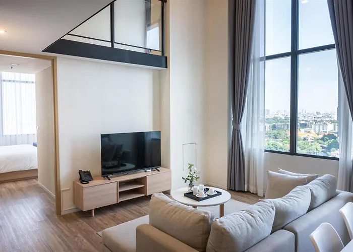 Hotell Ramada Plaza By Wyndham Sukhumvit 48 4*