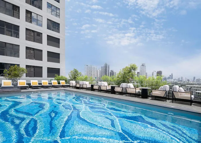 Ramada Plaza By Wyndham Sukhumvit 48 ホテル バンコク都