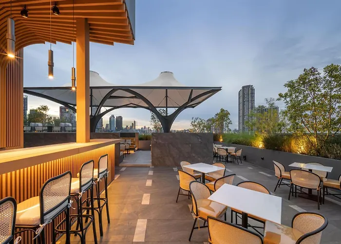 Ramada Plaza By Wyndham Sukhumvit 48 4*