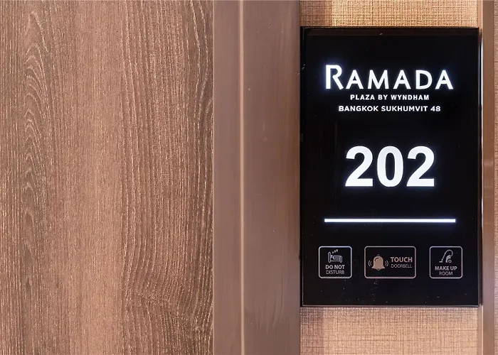 Ramada Plaza By Wyndham Sukhumvit 48