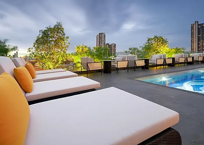 ホテル Ramada Plaza By Wyndham Sukhumvit 48