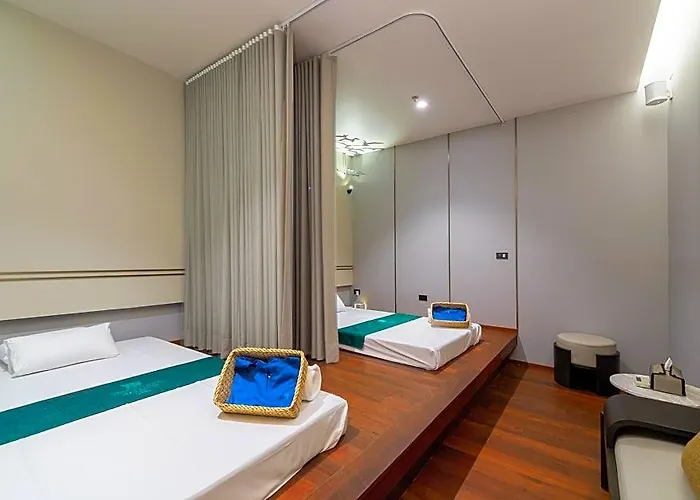 Ramada Plaza By Wyndham Sukhumvit 48
