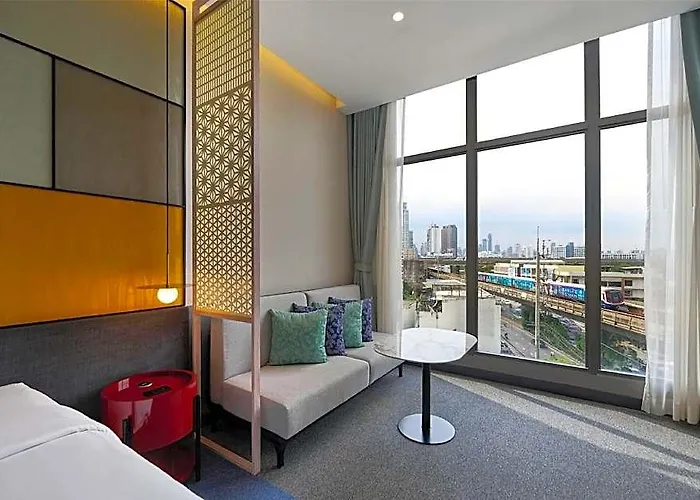 Отель Ramada Plaza By Wyndham Sukhumvit 48 4*