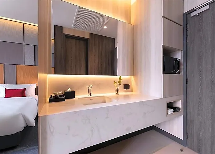 Hotell Ramada Plaza By Wyndham Sukhumvit 48 4*