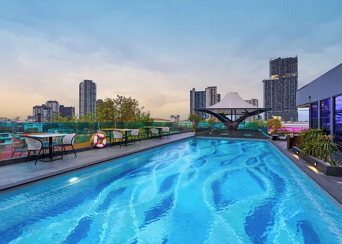 Hotell Ramada Plaza By Wyndham Sukhumvit 48 4*